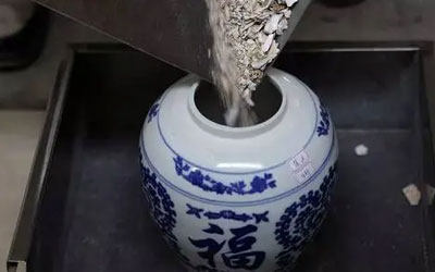 骨灰寄存满20年后怎么办？