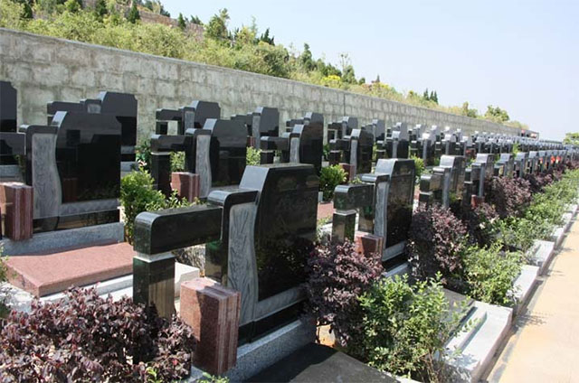 如何选择昆明公墓