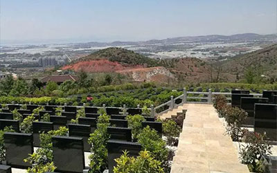 昆明周边墓地的选址对于山和水有什么要求