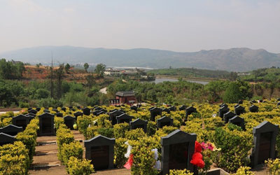 经营性公墓价格如何确定?昆明青龙园公墓价格是多少?