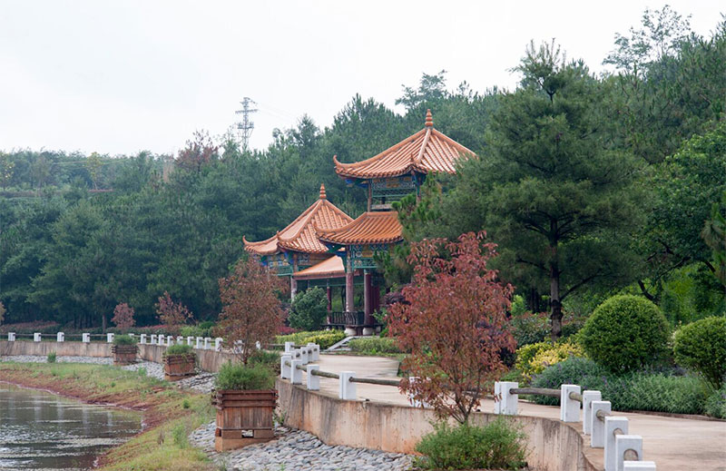 昆明长松园公墓