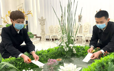 “水溶祭祀”传递文明祭扫理念