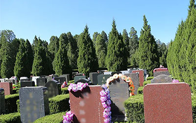 关于重视和加强昆明市公墓价格管理的建议