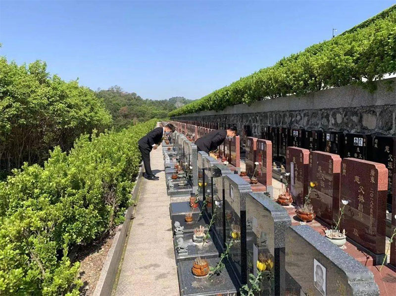 深圳墓位每平方米卖20万 现有墓穴恐不够用10年