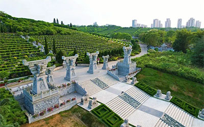 墓地使用权的维权保障