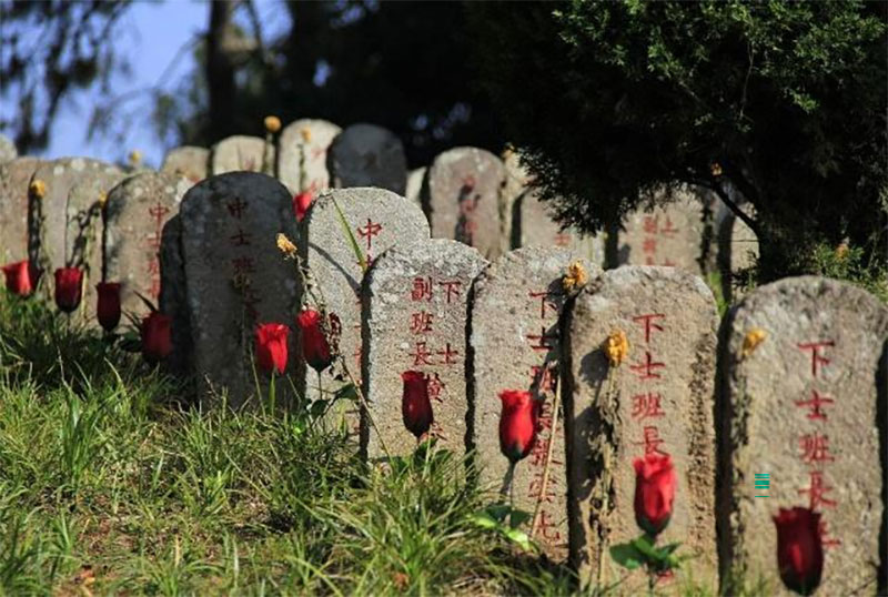 中国烈士陵园里，为何葬着一名日本兵