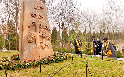 构建新时代殡葬文明，完善殡葬社会保障体系