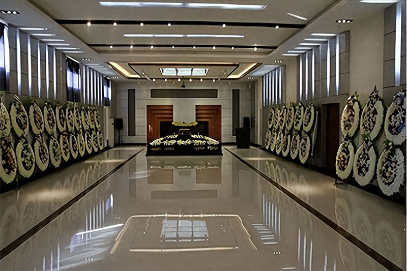 外卖员拒绝殡仪馆订单，“忌讳”背后藏着多少职业歧视