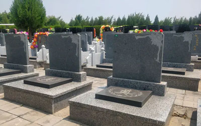 如何在昆明选择一个好的墓地呢