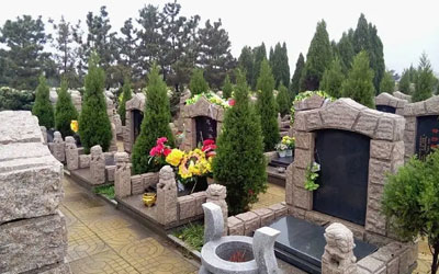 陵园墓地哪些位置好,昆明陵园位置选哪好