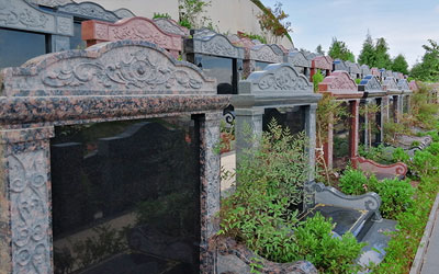 怎样购买挑选好的公墓墓碑材质