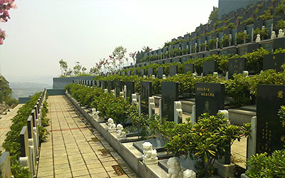 昆明公墓有哪些？金宝山公墓,观音山公墓哪家好？