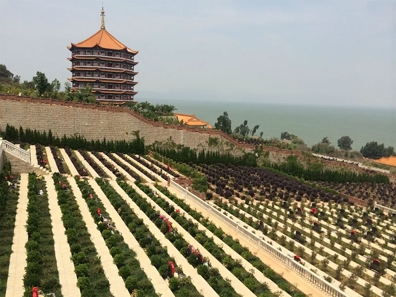 昆明墓地哪家的价格便宜