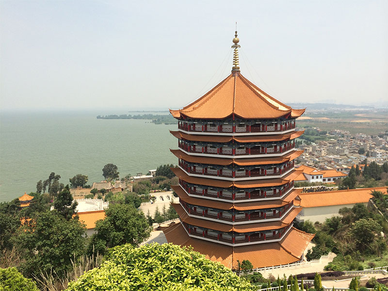 昆明和陵园环境美,购买请提前预约看墓