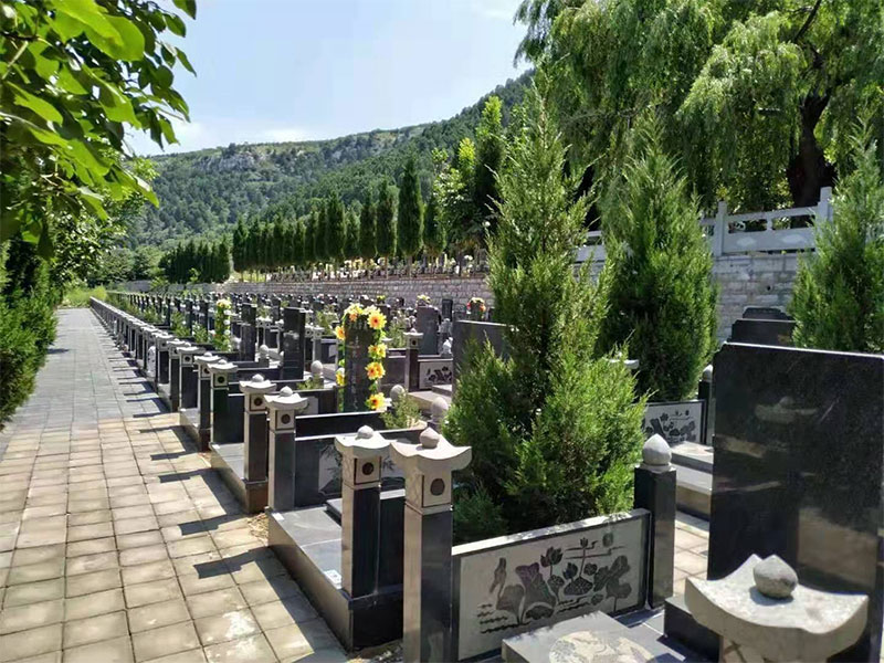 昆明公墓陵园哪家的比较好