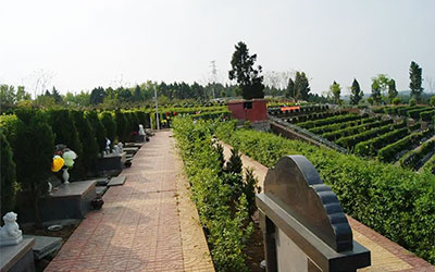 离昆明较近的公墓是哪家,昆明公墓服务周到的有哪些陵园