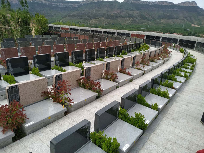 昆明墓地中的墓碑样式都有哪些