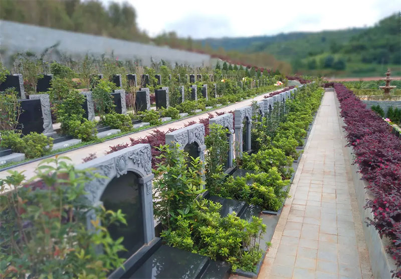 在昆明如何更省钱的买墓地