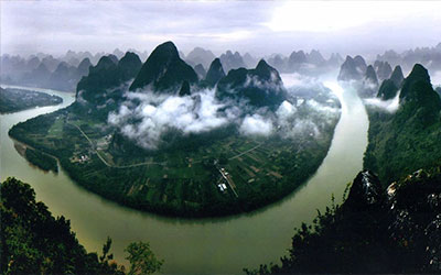 墓地风水选得好 富贵财运来得早