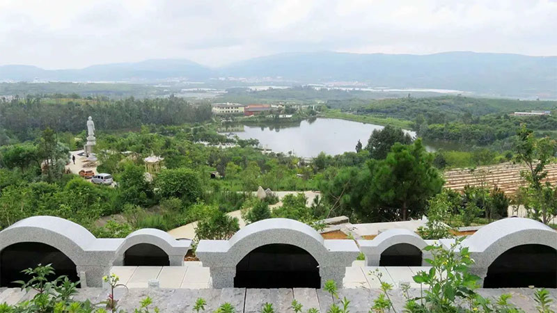 昆明墓地风水