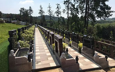 怎样看墓地风水的好坏