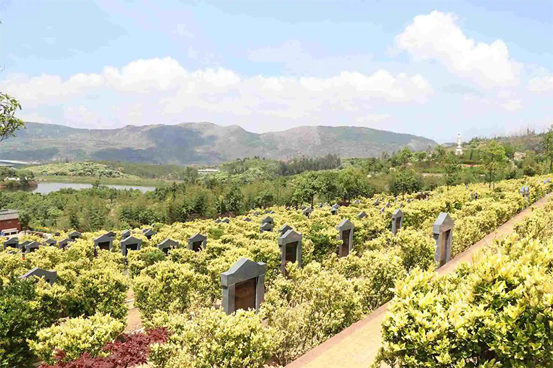 昆明墓地的风水哪里的比较好