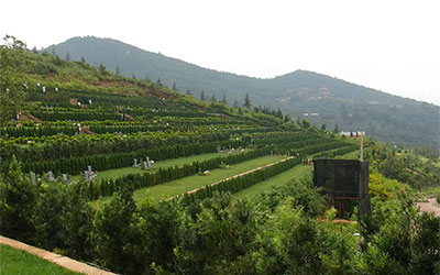 如何看陵园墓地公墓墓地墓园坟墓的风水好坏