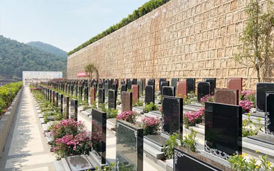 选择墓地风水要怎么看好