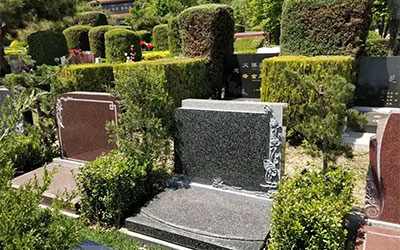 在公墓里选墓地，有什么禁忌