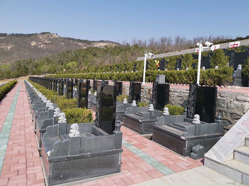 选公墓哪一排位置比较好