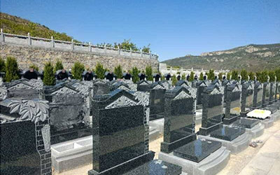 昆明购买一块墓地需要哪些费用？