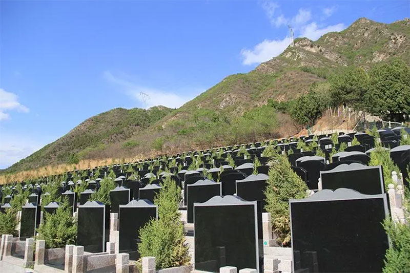 昆明墓园：人生百年之后最安心的归宿