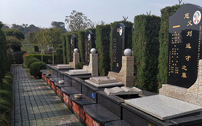 基础风水知识之山陵墓地风水怎么看？墓碑风水禁忌有哪些？