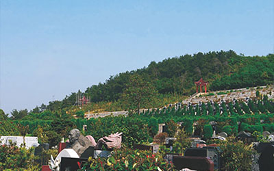 在昆明如何选择墓地风水?昆明的哪所墓地的风水比较好？