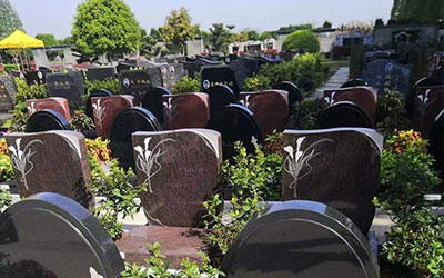 在选择墓地时有哪些常用的水法