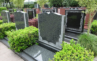 昆明墓地好与坏