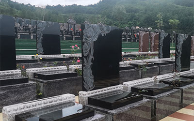如何选择公墓墓地