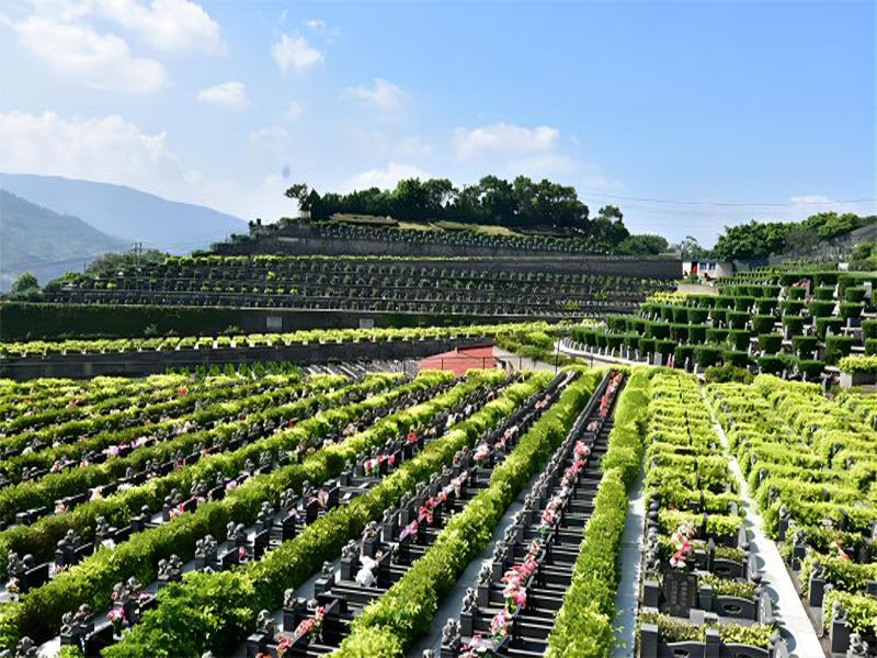 清明节是购墓高峰期吗？昆明一般什么时候买墓地便宜？