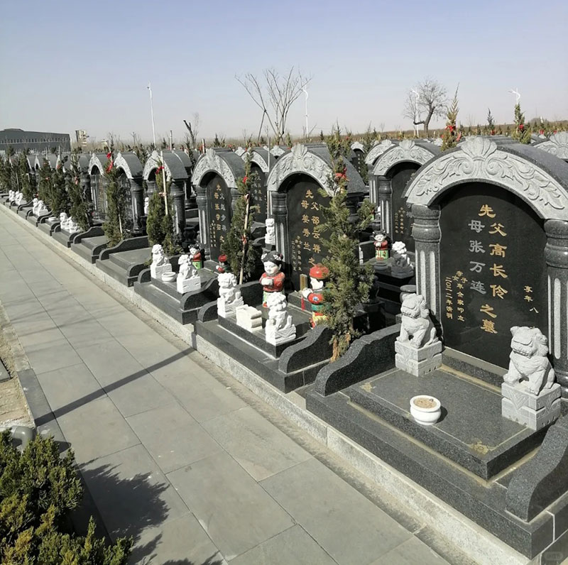 墓地先择要看前朝后靠岸左右抱