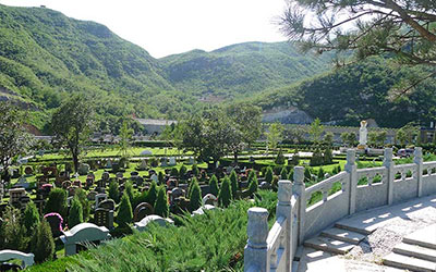 昆明墓地风水应如何选择？墓地风水有什么讲究？