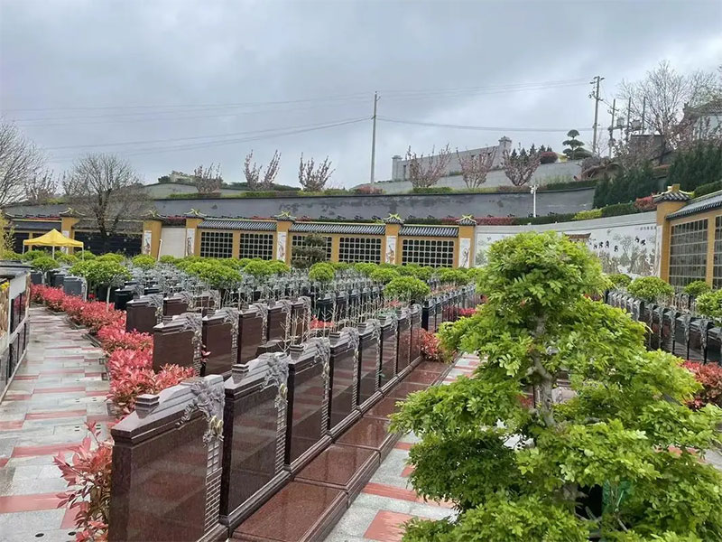 如何选择好墓地