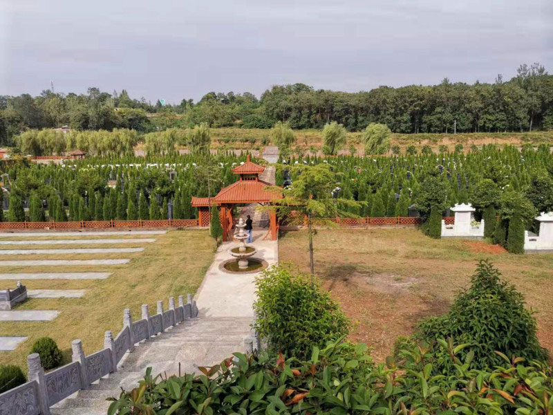 选择公墓风水的注意事项