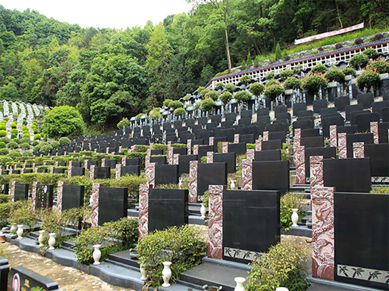 选择公墓的七个讲究