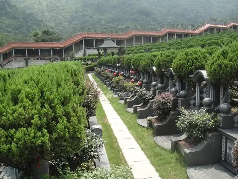 公墓选墓地有哪些讲究？墓地风水