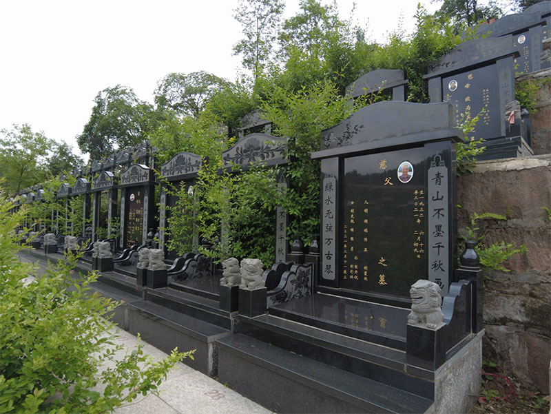 如何为亲人选择一个合适的公墓