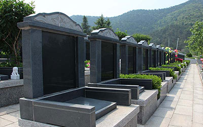 公墓选墓好的位置是怎么样的？