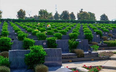 昆明抚仙湖墓园有什么优势？昆明抚仙湖墓园距离市区多远？交通便利吗？