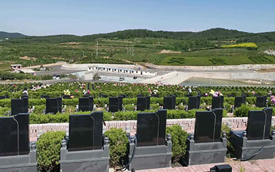 公墓选址风水学：如何选择有利位置