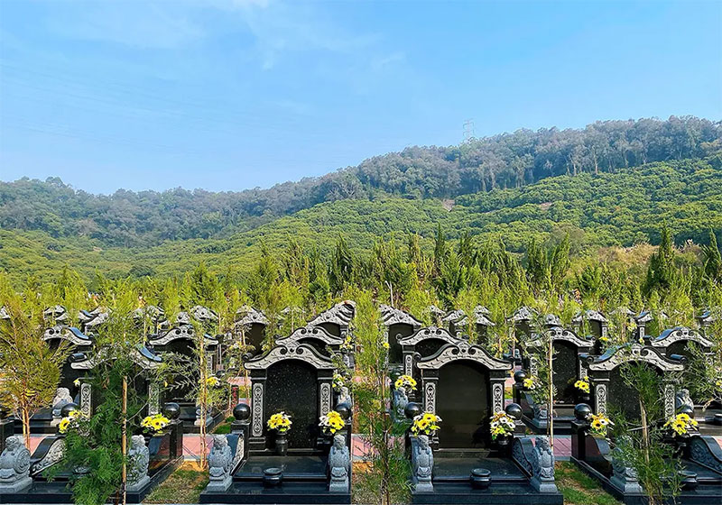 公墓选择与风水禁忌：深入指南