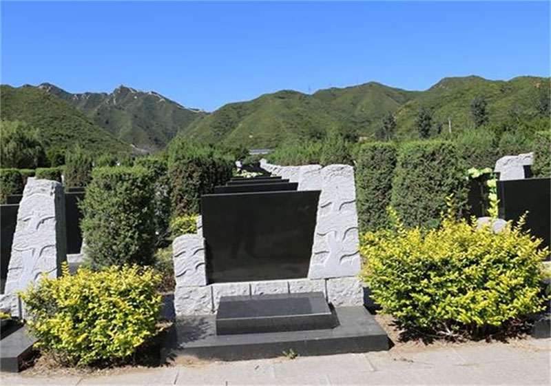 公墓选址与风水：寻找吉利位置的方法